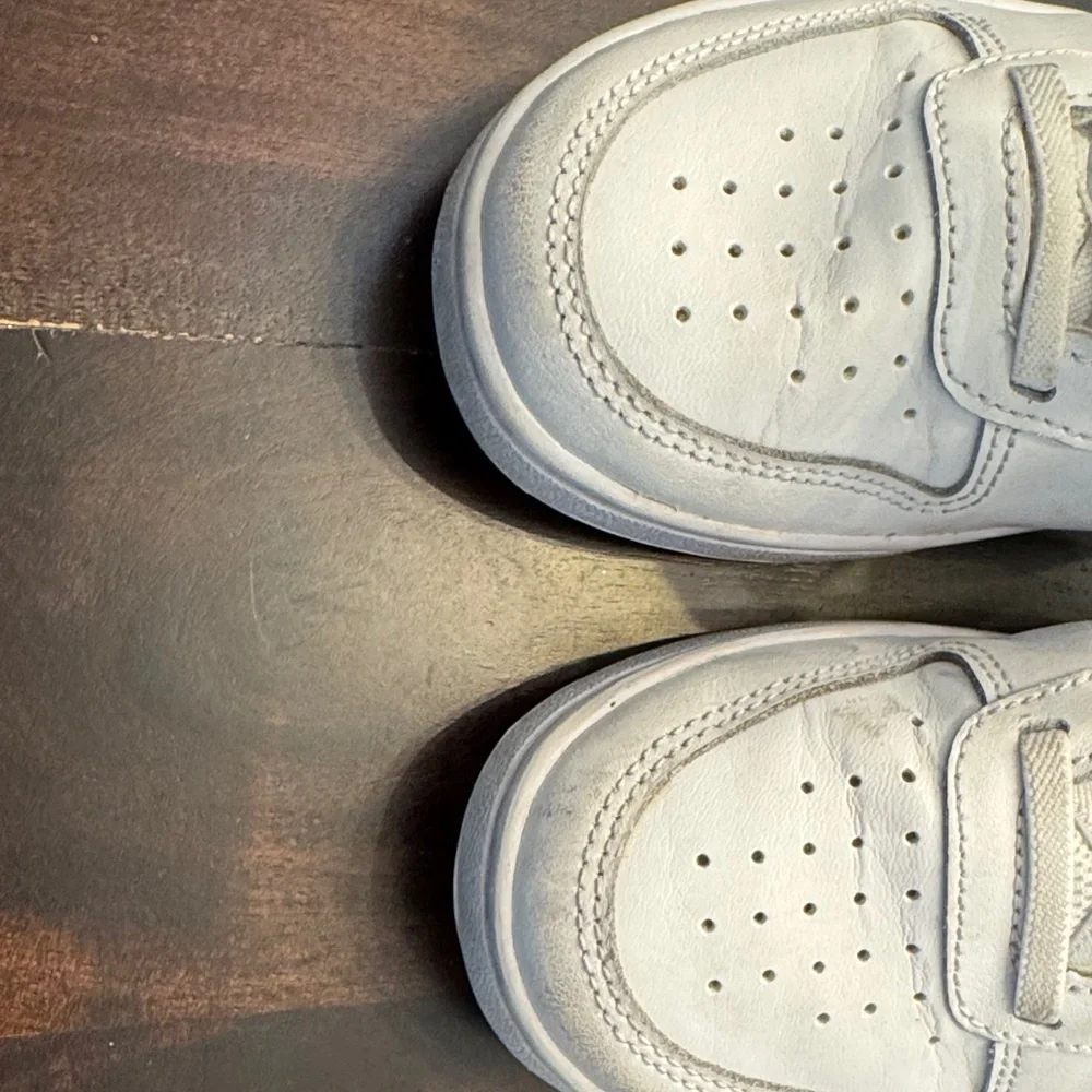 Nike Kids White and Teal High-Top Sneakers - Picture 8 of 8